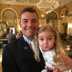 Meet your Posher, Alex